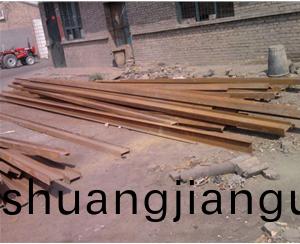 廢舊(jiu)鋼(gang)材迴收(shou)